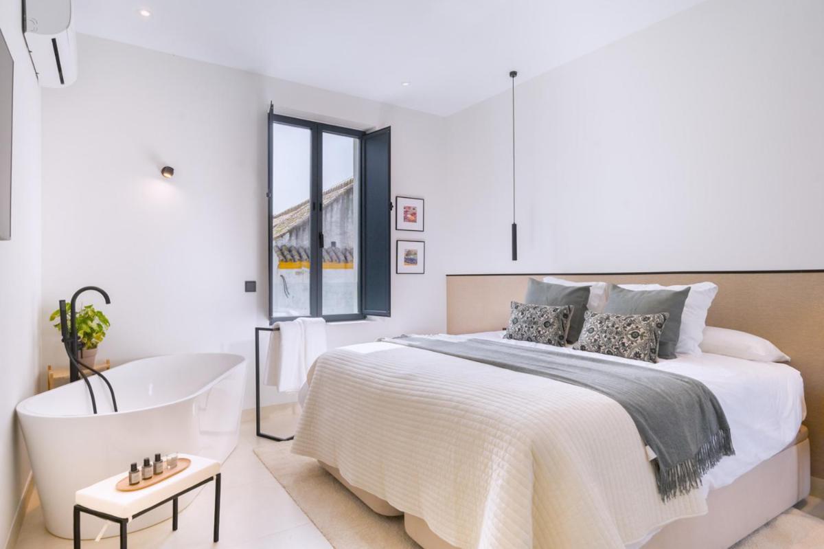 Appartement Luxurious Duplex 1bd 1bth Over Casa Pilatos Séville