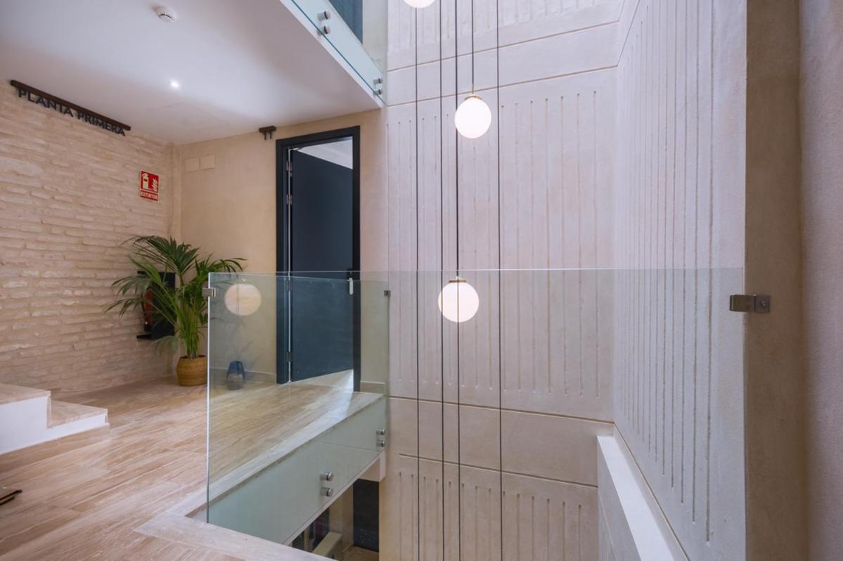 Luxurious Duplex 1bd 1bth Over Casa Pilatos